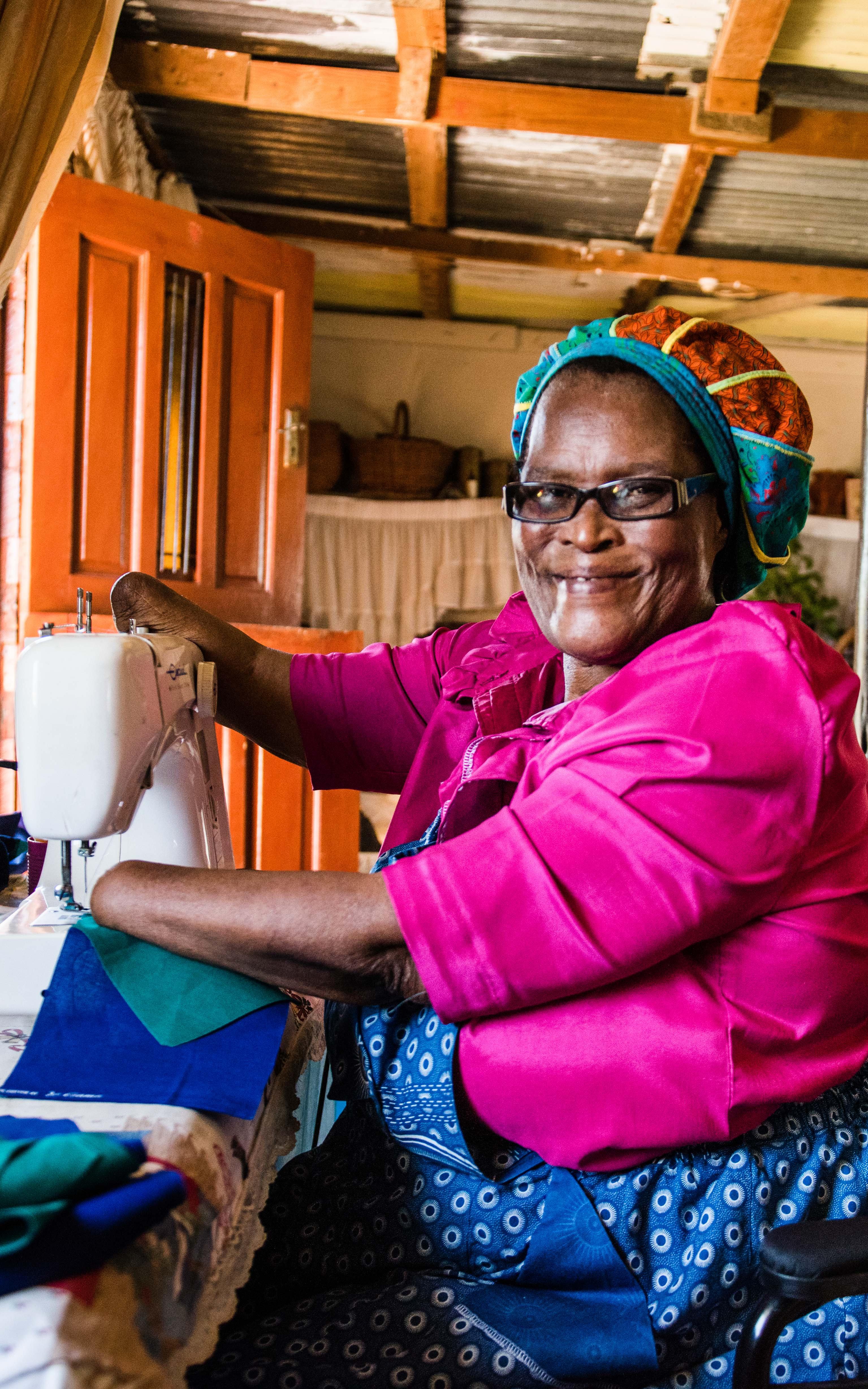 This grandmother is a sewing sensation, even after losing three limbs